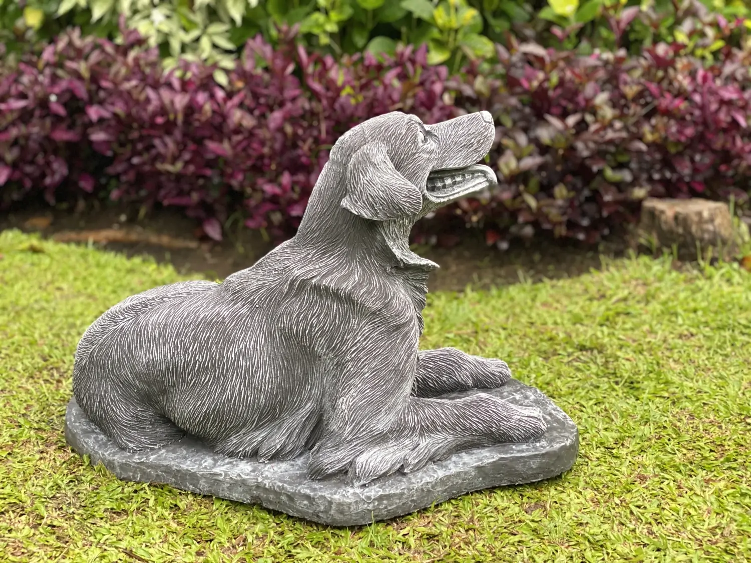 Artikelbild 10 des Artikels “Cooper - Golden Retriever, liegend,  65cm L | Steinguss “